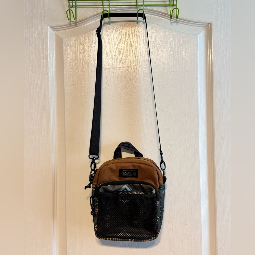 Pendleton Black and Brown Crossbody Bag with Adjustable Strap